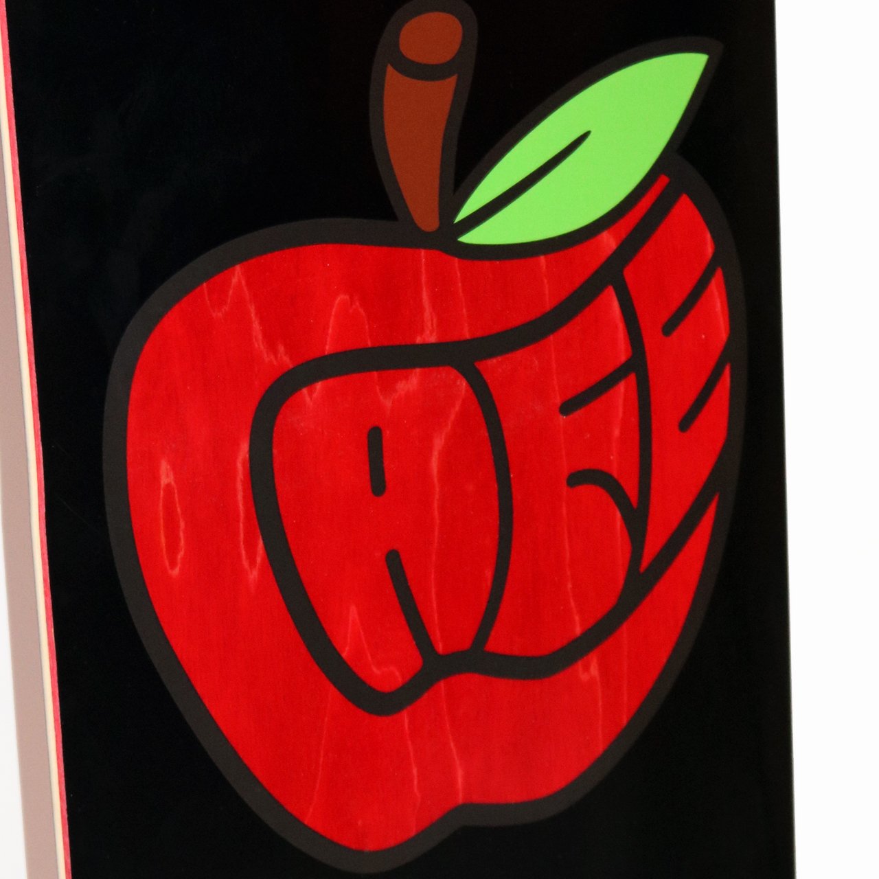 Pink Lady Deck Black/Red Stain